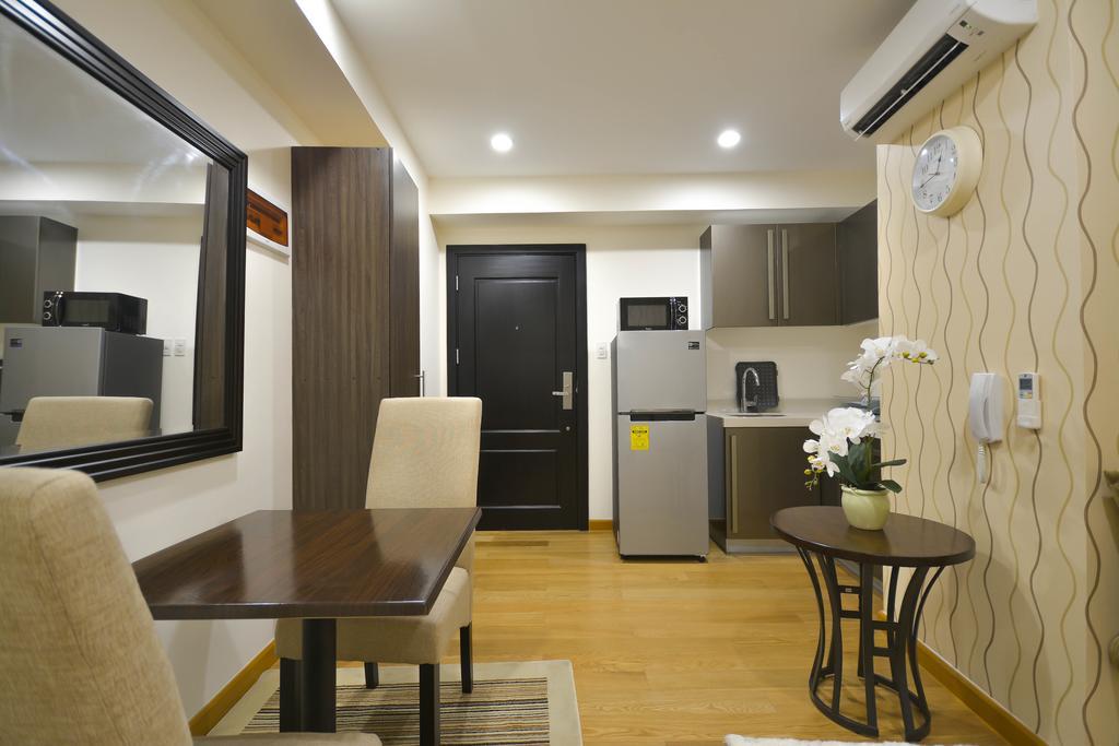 Milano Versace Suites 마카티 외부 사진