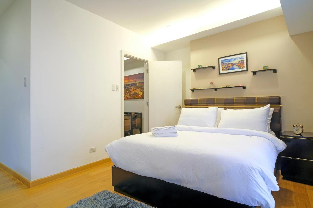 Milano Versace Suites 마카티 외부 사진