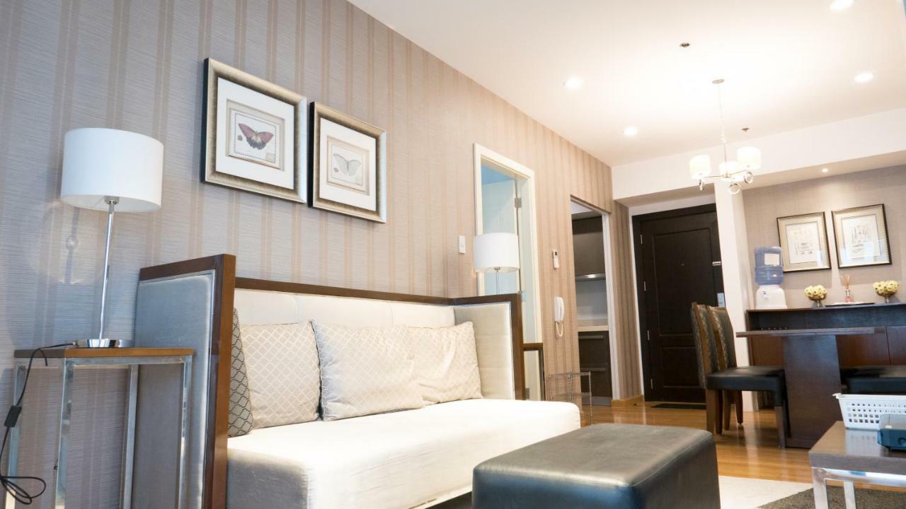 Milano Versace Suites 마카티 외부 사진